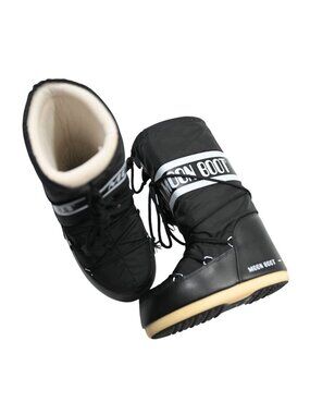 Moon Boot Icon Nylon Boots in Black